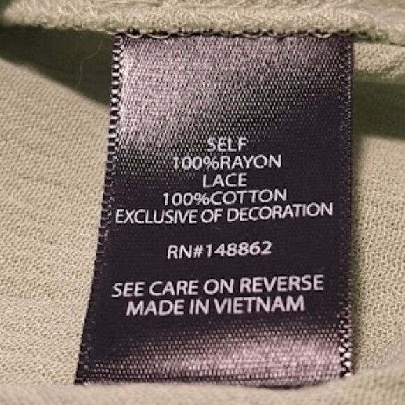 Torrid Babydoll Crinkle Gauze Crochet Inset Lace Up Top Women's Cute Green Sz 5X - Picture 13 of 14